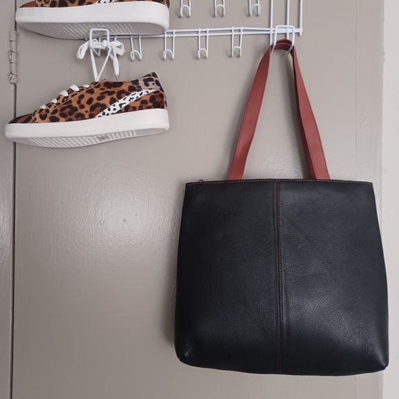 Folklore  Couture Handbag &  Nature Breeze  Sneakers - Picture 3 of 6